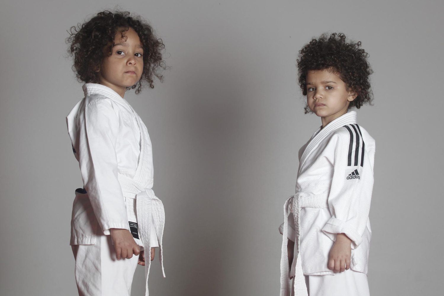 Cours de judo maternelle à Sauveterre