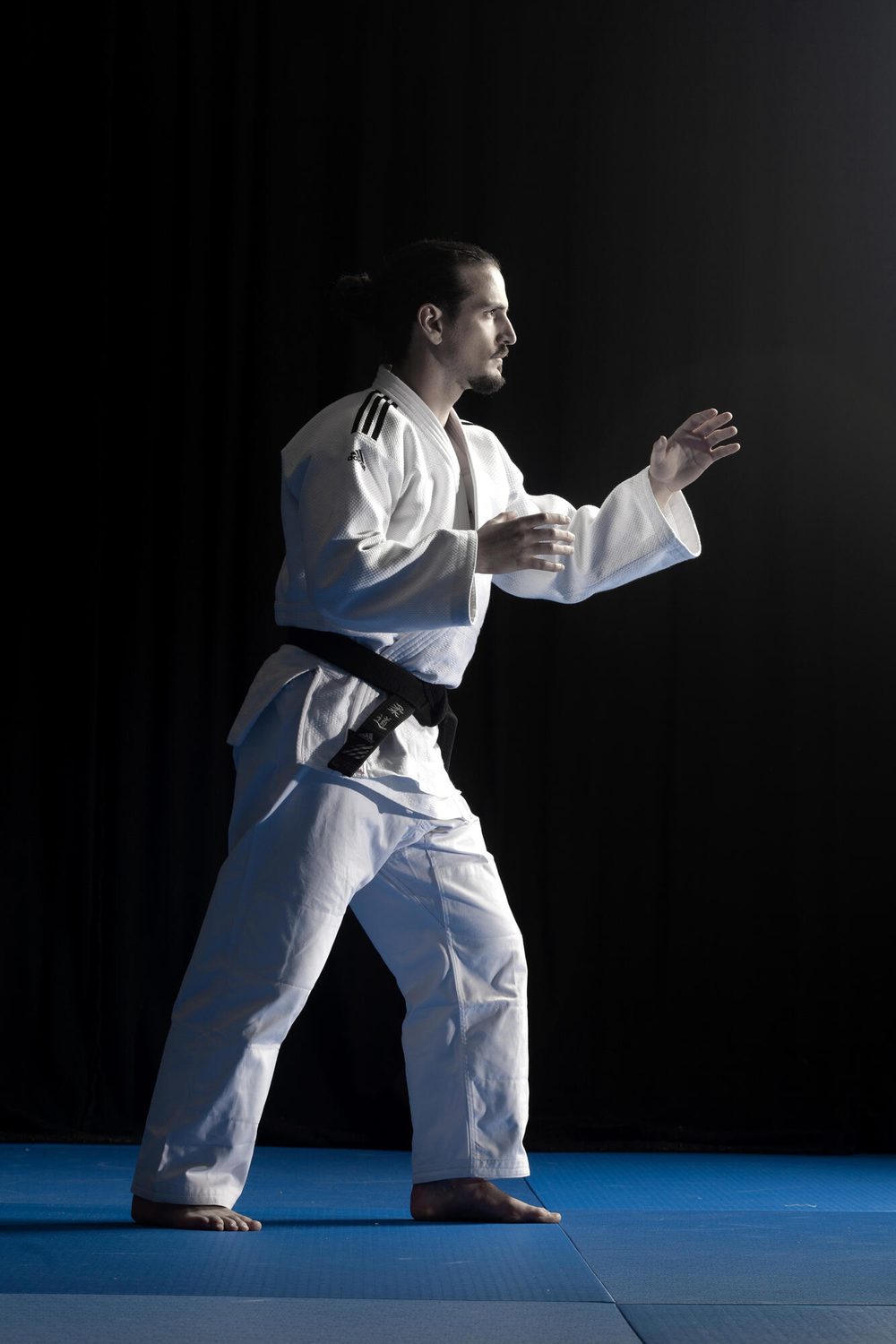 Cours de Taïso adultes au dojo de Sauveterre